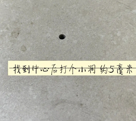 西塞山瓷砖空鼓维修公司专业解答在瓷砖铺贴过程中，如果砂料搅拌不均匀，将会带来以下问题